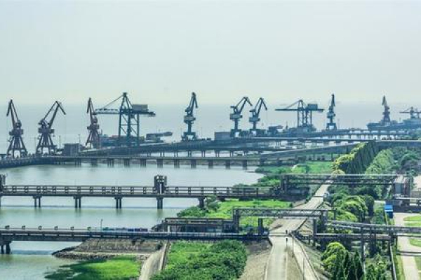 零碳园区解决方案核心能力：三位一体赋能